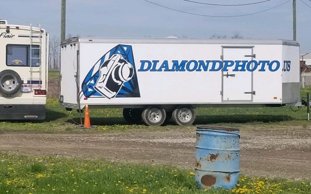 Diamond Photo – Large Trailer Graphics