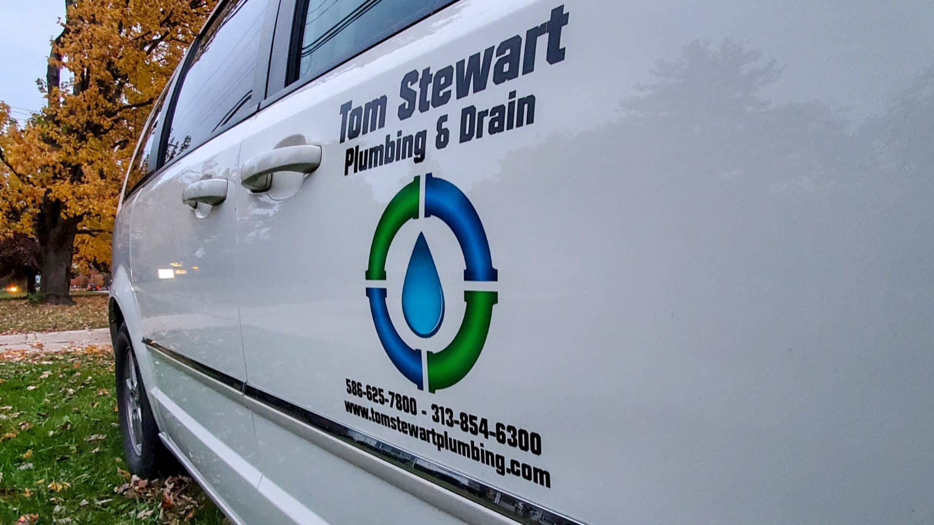 Tom Stewart Plumbing – Work Truck Fleet Graphics