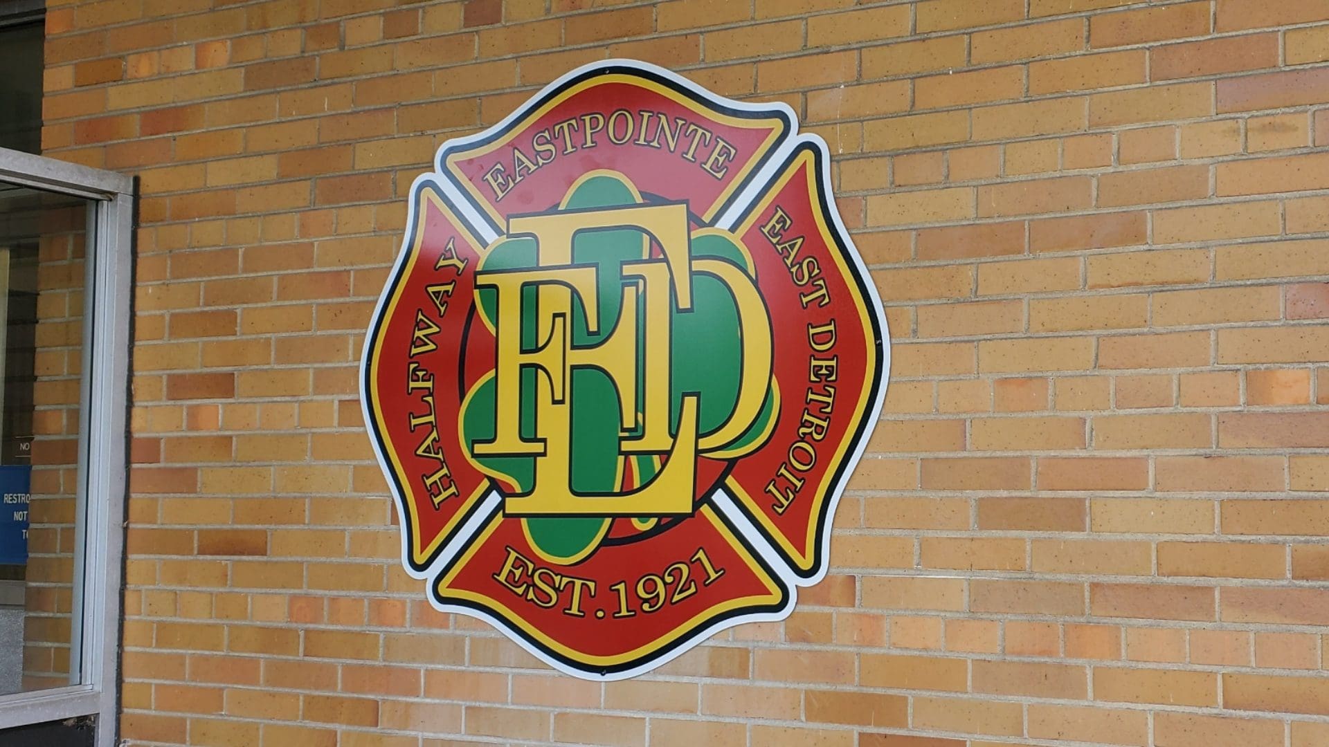 Eastpointe Fire Department – Building Signs