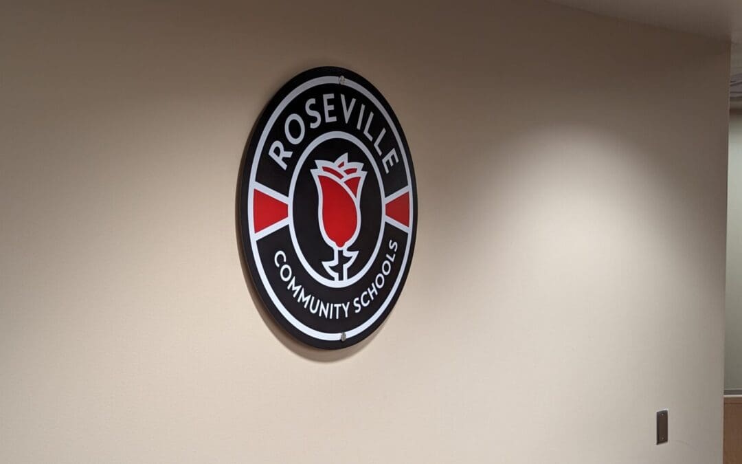 Roseville Community Schools – Wall Logo